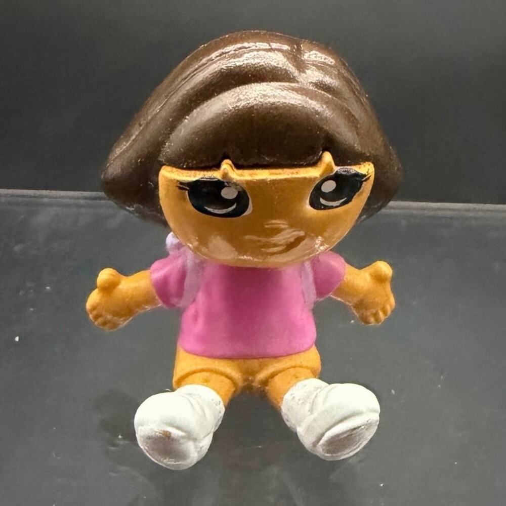 "Zuru 5 Surprise TOY Mini Brands" Dora The Explorer Sitting Doll Miniature Toy